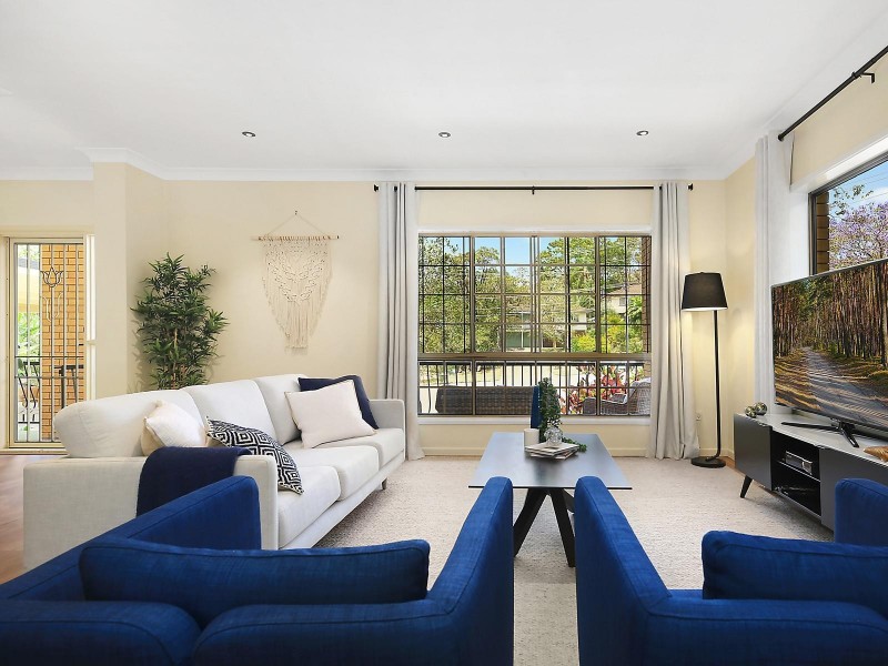 2 Teenan Street, Ferny Hills QLD 4055