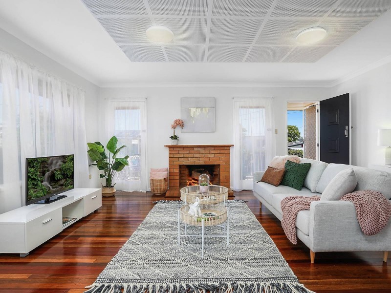 9 Gatwick Street, Stafford Heights QLD 4053