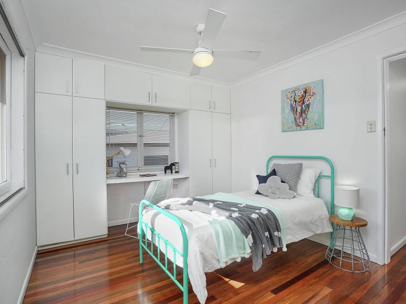 9 Gatwick Street, Stafford Heights QLD 4053