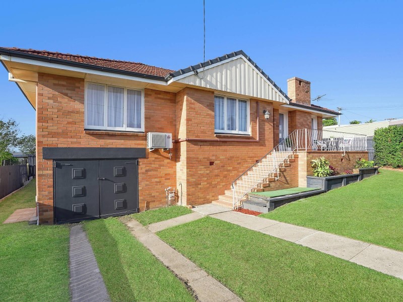 9 Gatwick Street, Stafford Heights QLD 4053