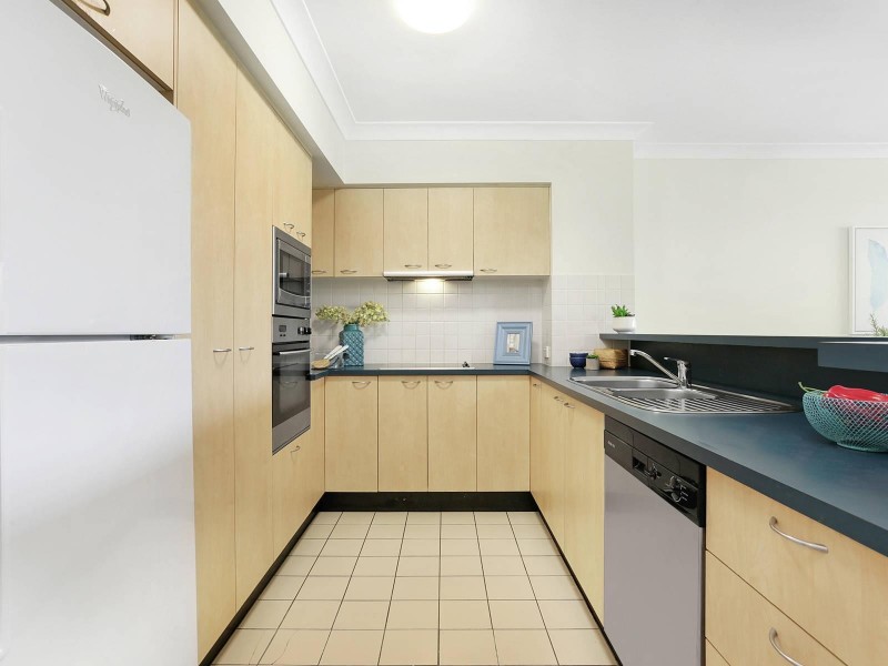 5/60 Sherwood Road, Toowong QLD 4066