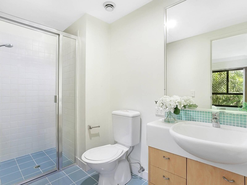 5/60 Sherwood Road, Toowong QLD 4066