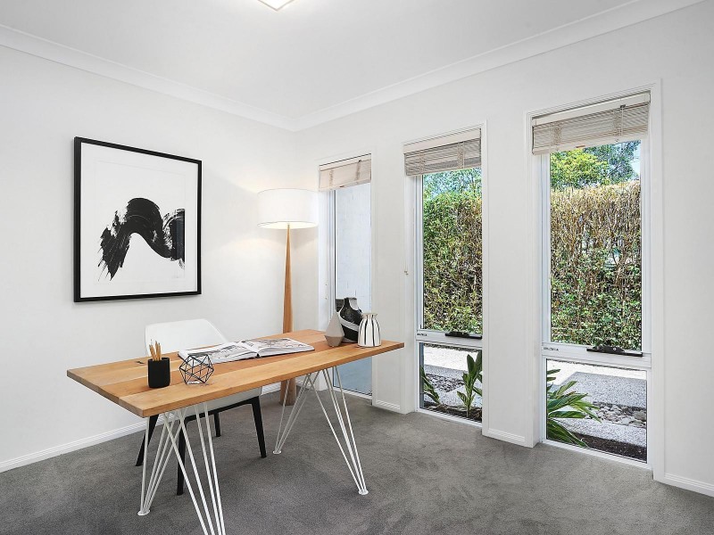 30 Goodenia Crescent, Seventeen Mile Rocks QLD 4073