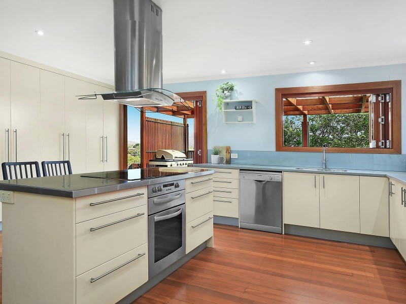 105 Patricks Road, Ferny Hills QLD 4055