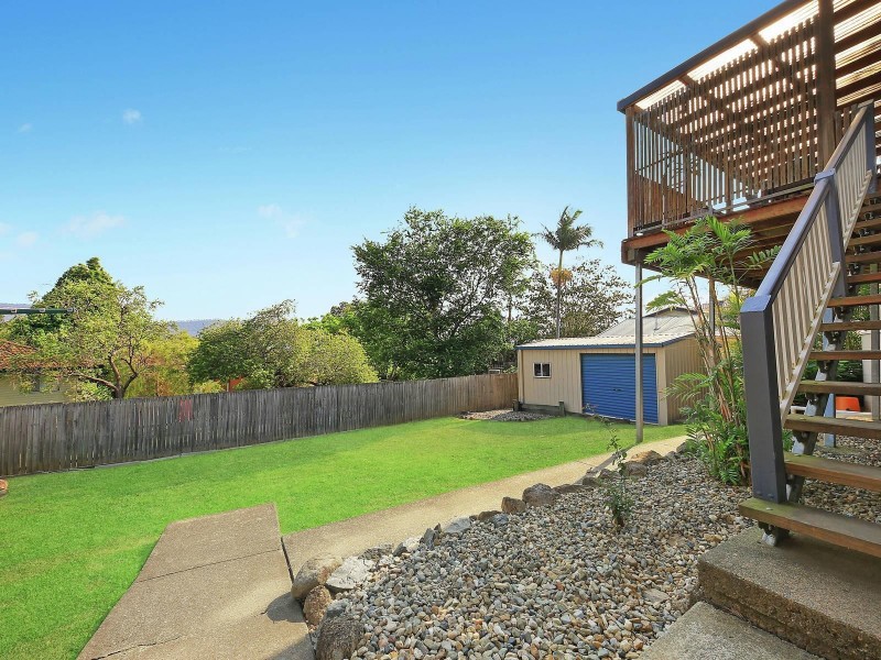 105 Patricks Road, Ferny Hills QLD 4055