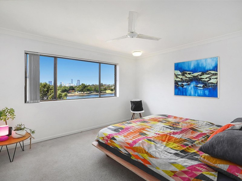 37/44 Brisbane Street, Toowong QLD 4066