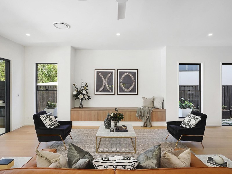 6 Napier Street, St Lucia QLD 4067