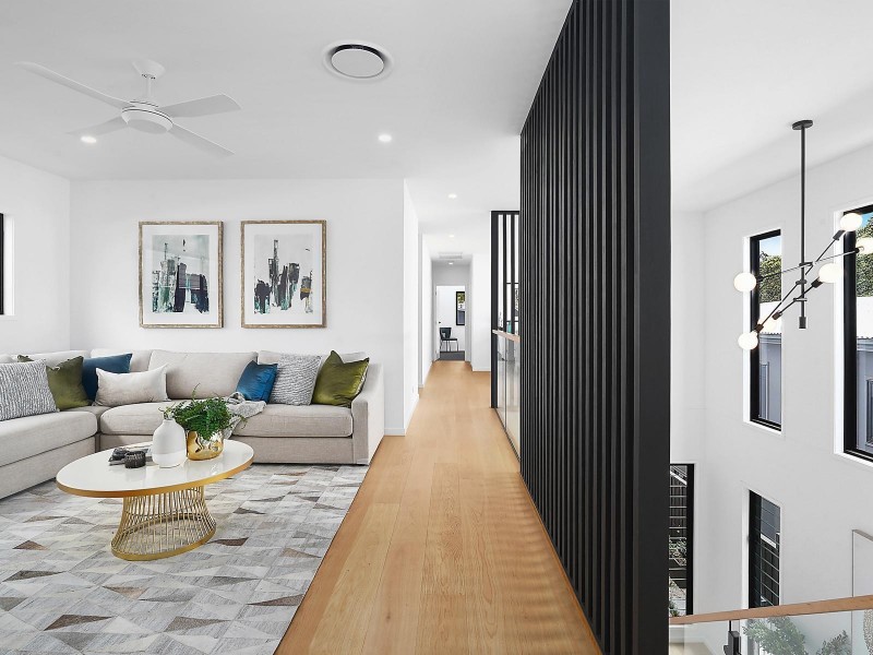 6 Napier Street, St Lucia QLD 4067