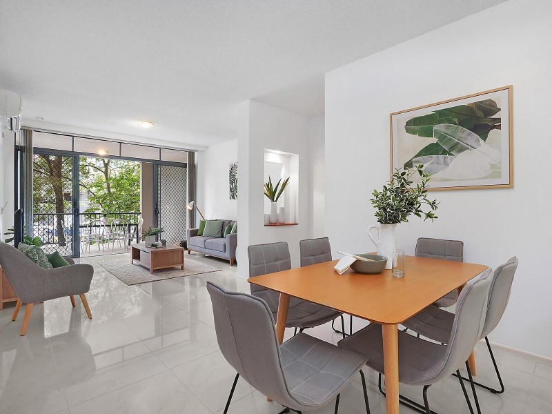 7/7 Landsborough Terrace, Toowong QLD 4066