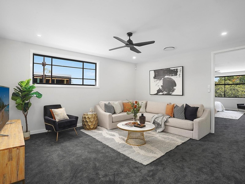 80 Prospect Terrace, St Lucia QLD 4067