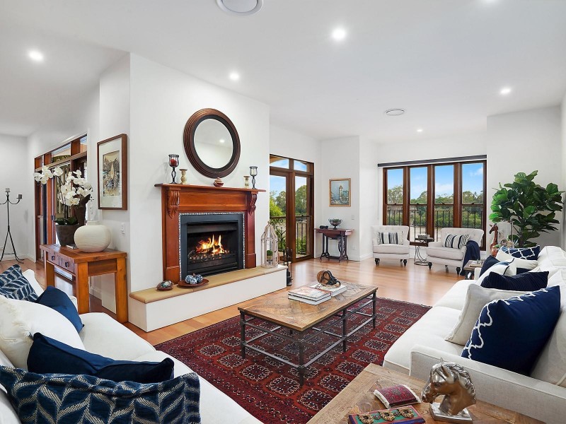 33 Ivy Street, Indooroopilly QLD 4068