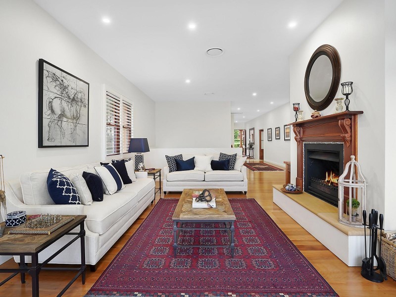 33 Ivy Street, Indooroopilly QLD 4068