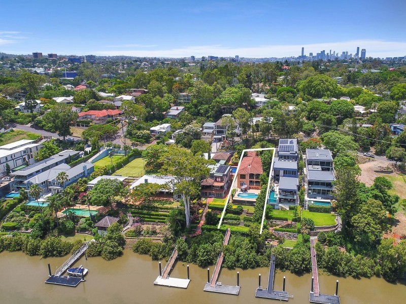 33 Ivy Street, Indooroopilly QLD 4068