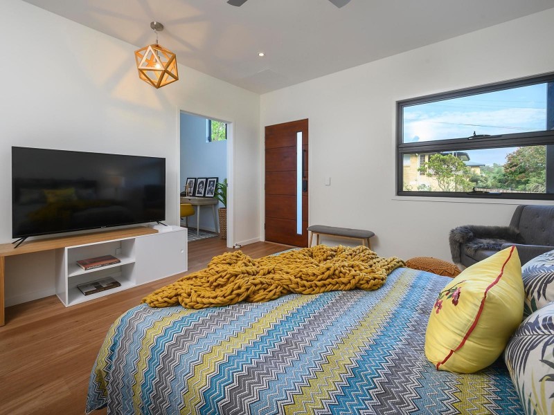 15 Cheppen Street, The Gap QLD 4061