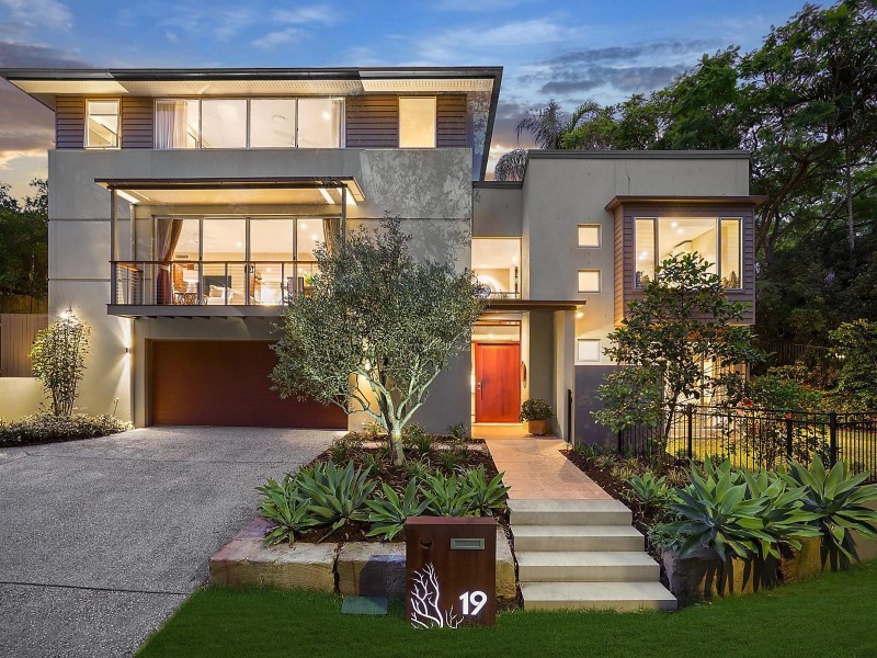 19 Francis Terrace, Taringa QLD 4068