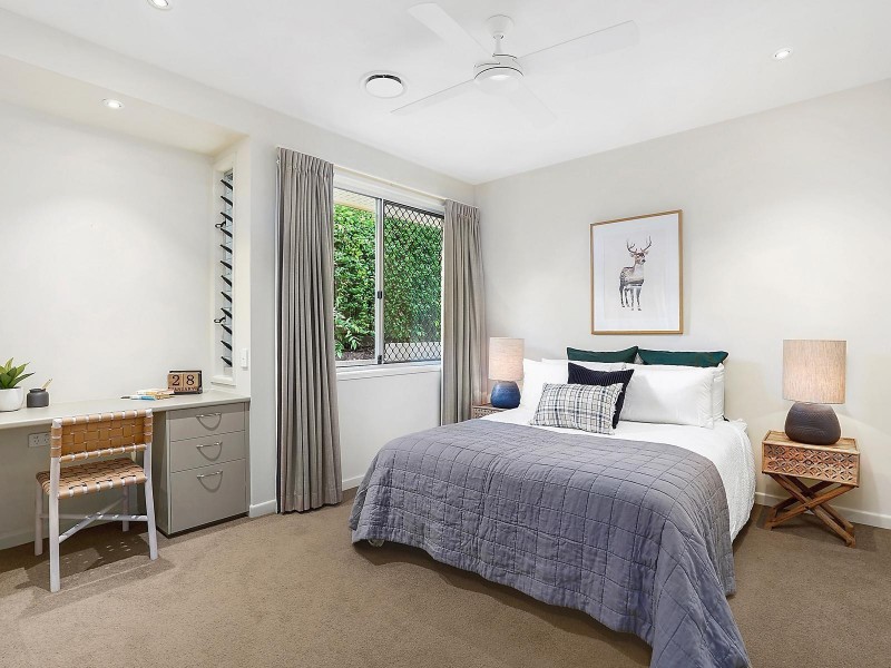 19 Francis Terrace, Taringa QLD 4068