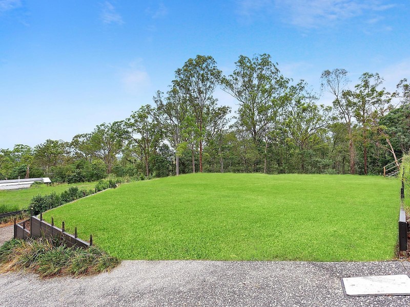 Pylara Street, Fig Tree Pocket QLD 4069