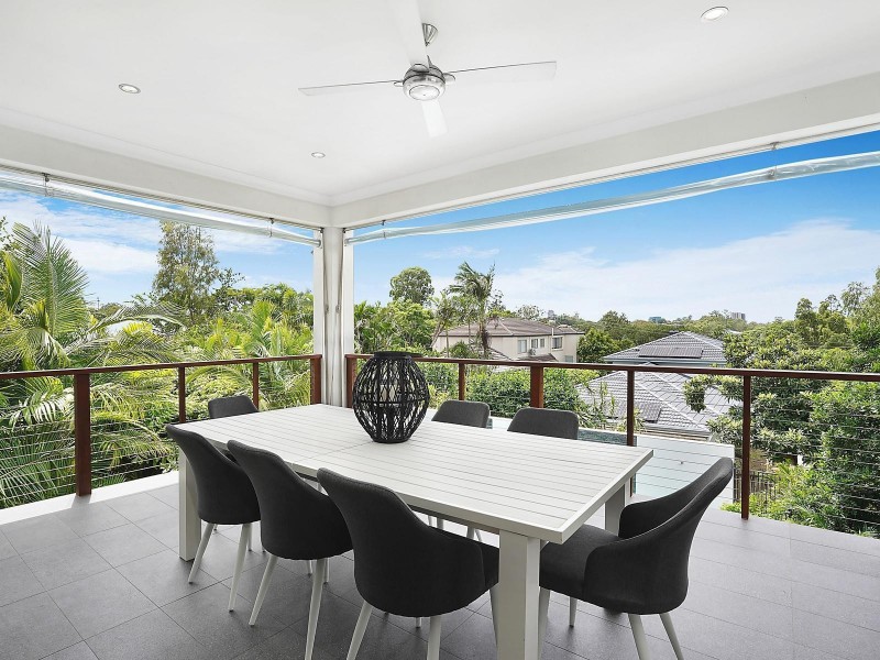 22 Kapunda Street, Toowong QLD 4066