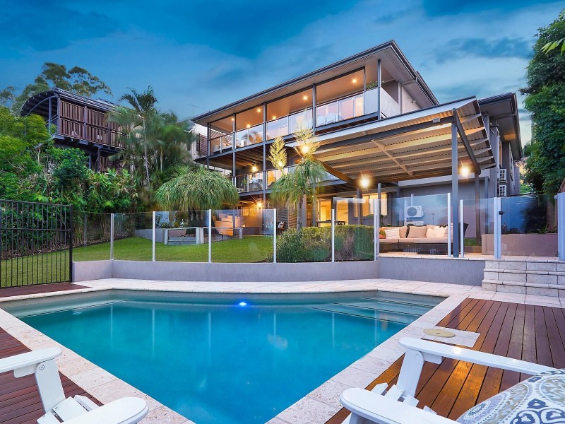 7 Couldrey Street, Bardon QLD 4065