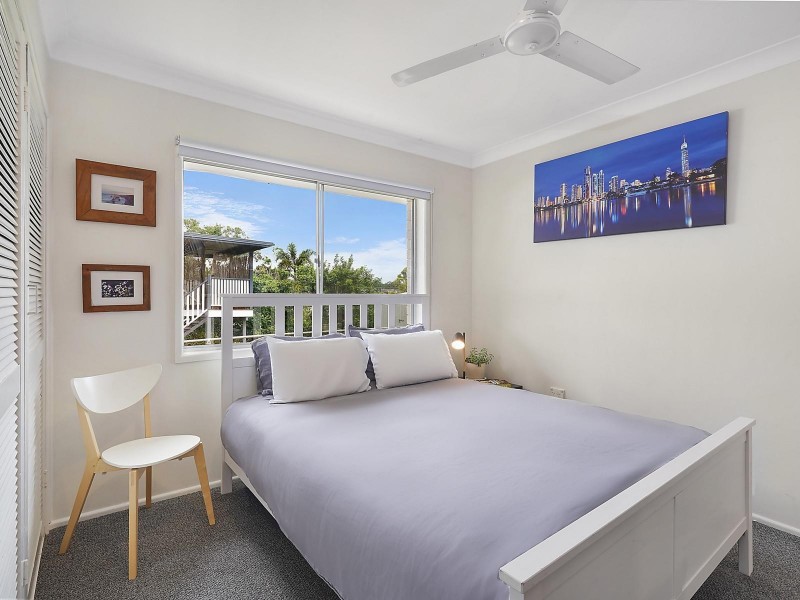 31 Cawdor Street, Arana Hills QLD 4054