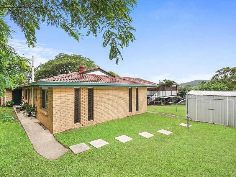 31 Cawdor Street, Arana Hills QLD 4054