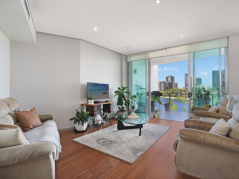 36/205 Coronation Drive, Milton QLD 4064