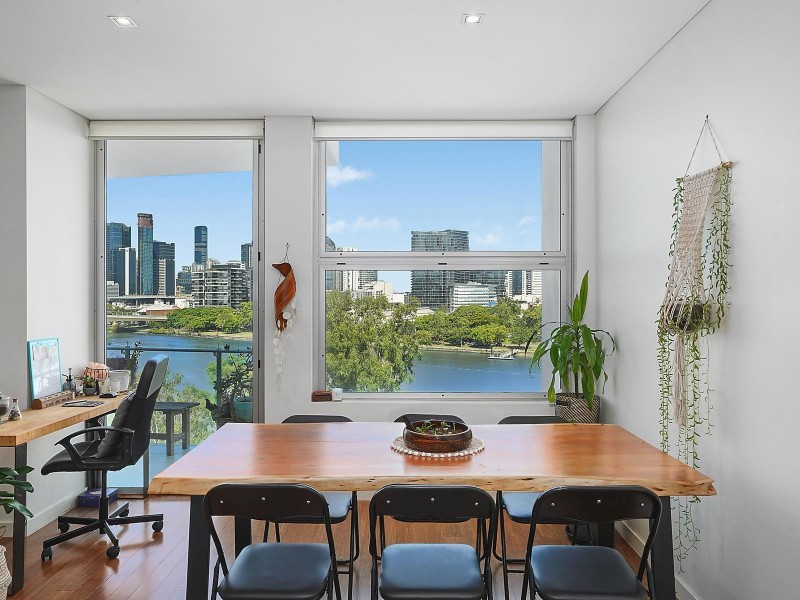36/205 Coronation Drive, Milton QLD 4064