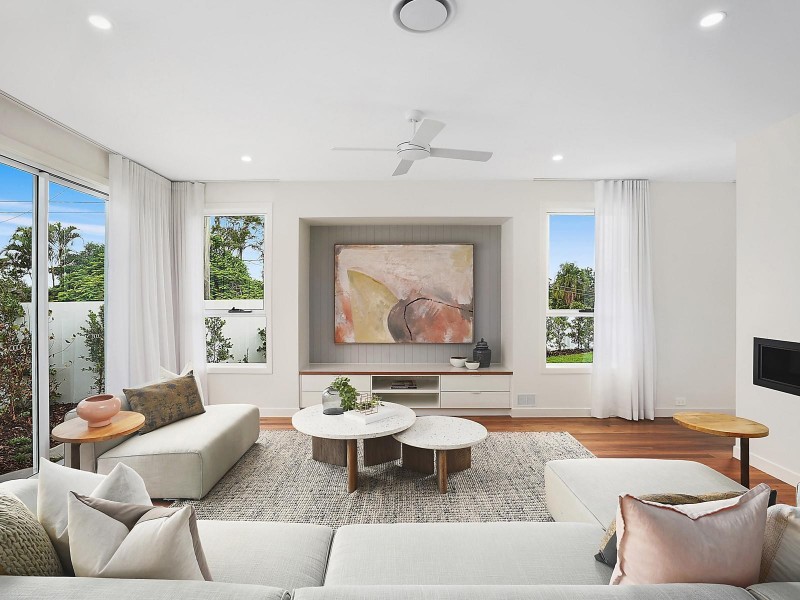 1A Glencairn Avenue, Indooroopilly QLD 4068