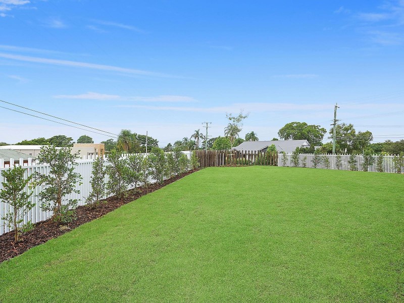 1A Glencairn Avenue, Indooroopilly QLD 4068