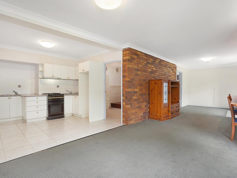 12 Keperra Court, Arana Hills QLD 4054