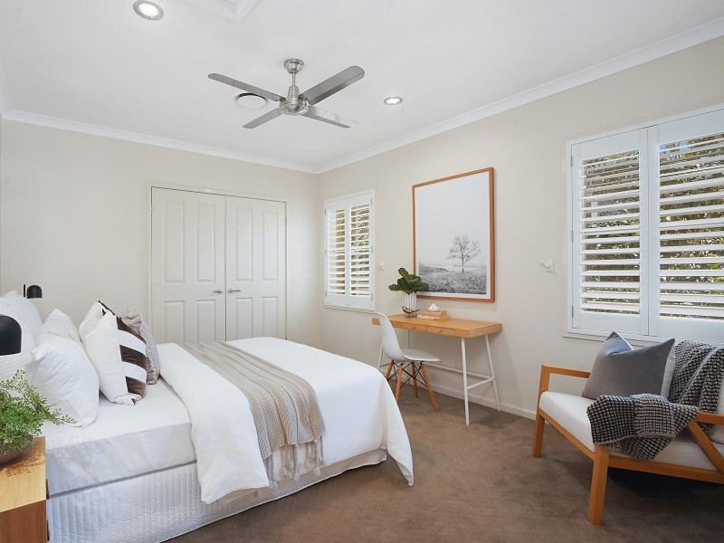 139 Lambert Road, Indooroopilly QLD 4068