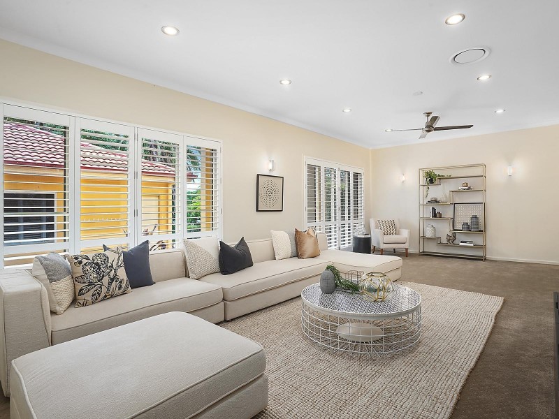 139 Lambert Road, Indooroopilly QLD 4068