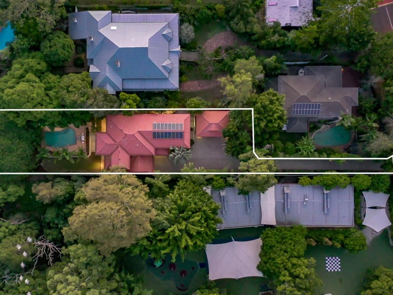 139 Lambert Road, Indooroopilly QLD 4068