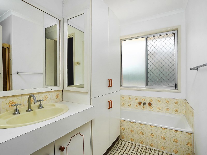 3 Hendry Court, Everton Hills QLD 4053