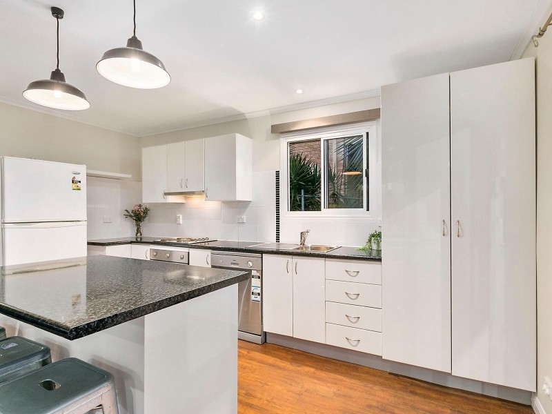 80 Minto Crescent, Arana Hills QLD 4054