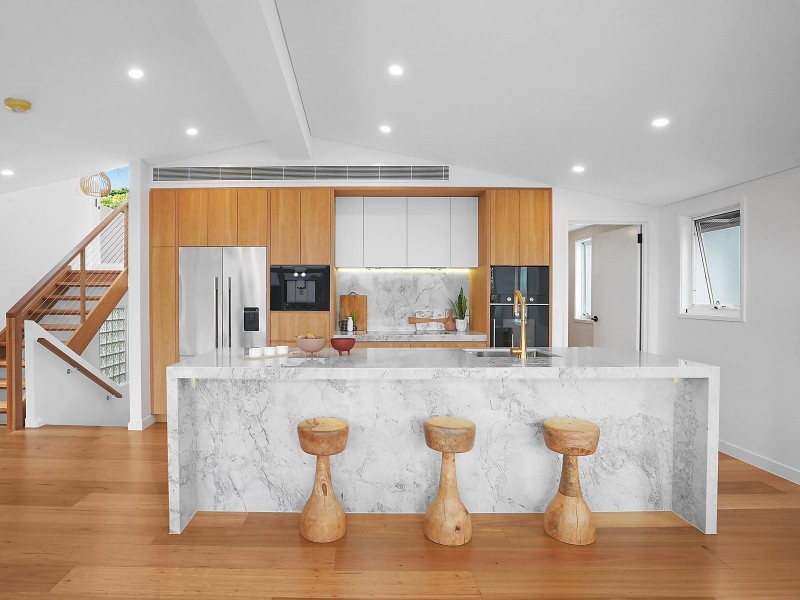 34 Seventh Avenue, St Lucia QLD 4067