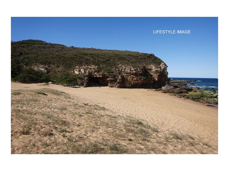 54 Narrabeen Park Parade, Warriewood NSW 2102