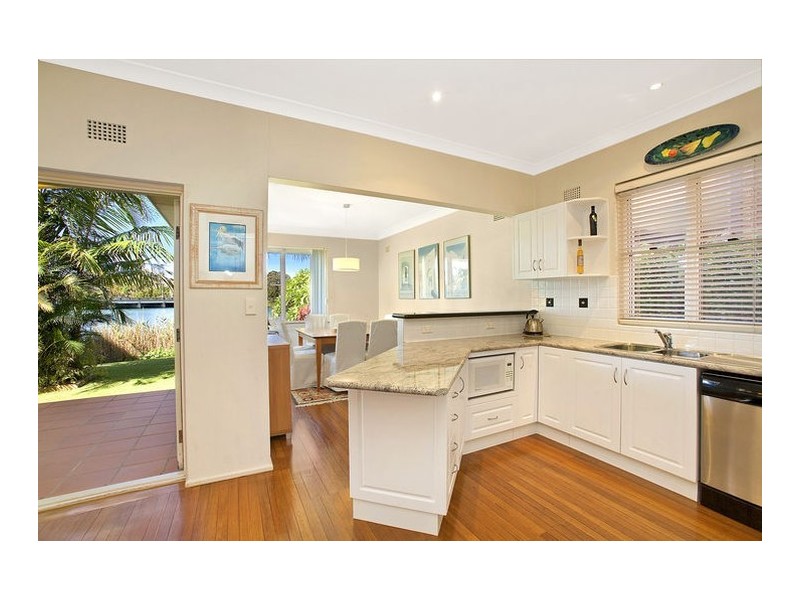 19 Wimbledon Avenue, Narrabeen NSW 2101