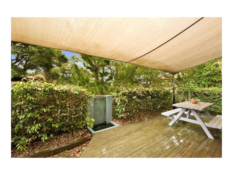 2 Peronne Parade, Allambie NSW 2100