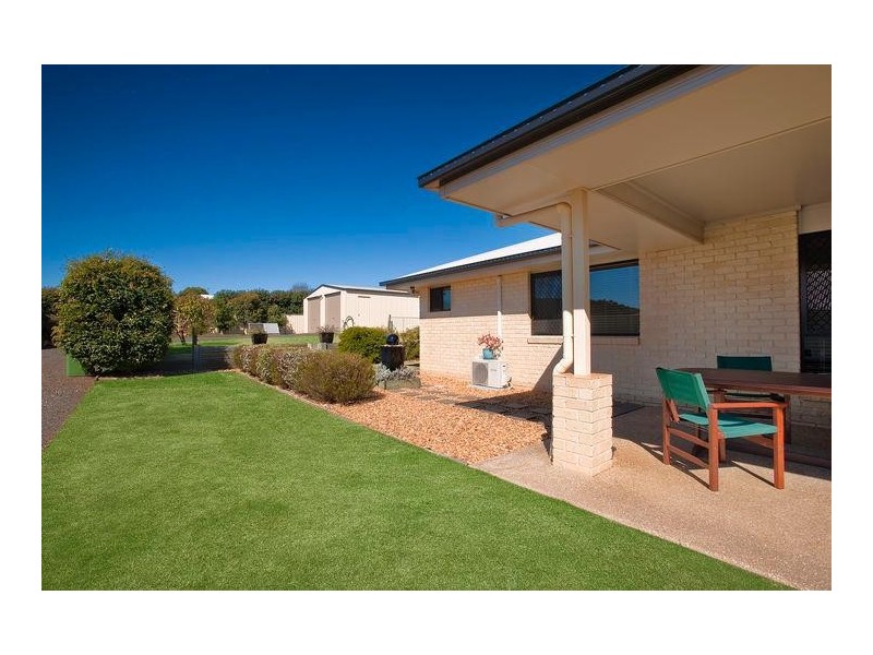 11 Bronte Street, Westbrook QLD 4350