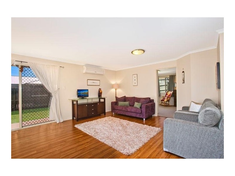 20 Willowburn Drive, Rockville QLD 4350