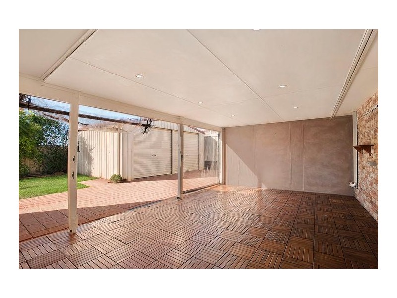 6 Biscay Crescent, Glenvale QLD 4350