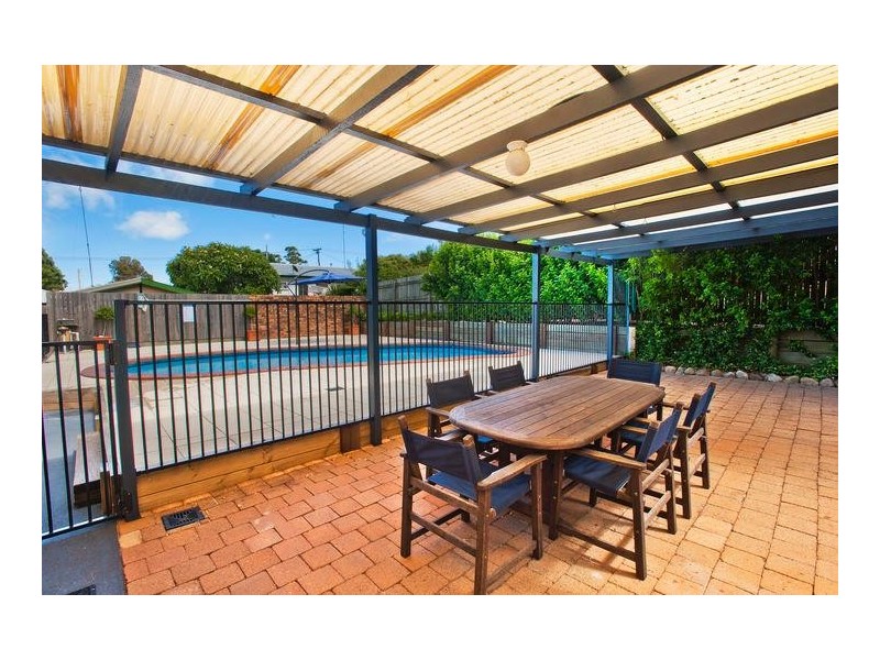 9B Mary Street, Mount Lofty QLD 4350