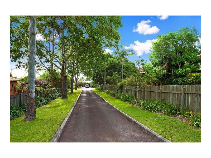9B Mary Street, Mount Lofty QLD 4350