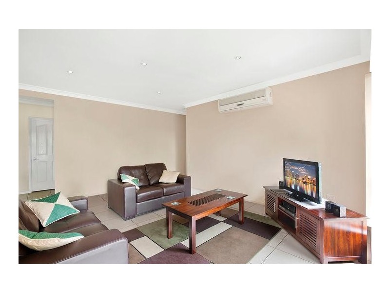 6 Goode Street, Newtown QLD 4350