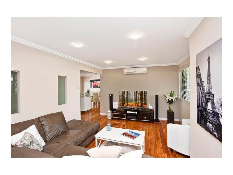 24 Wilma Street, Centenary Heights QLD 4350