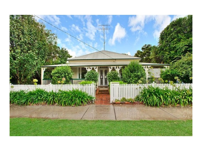 5 Aubigny Street, East Toowoomba QLD 4350