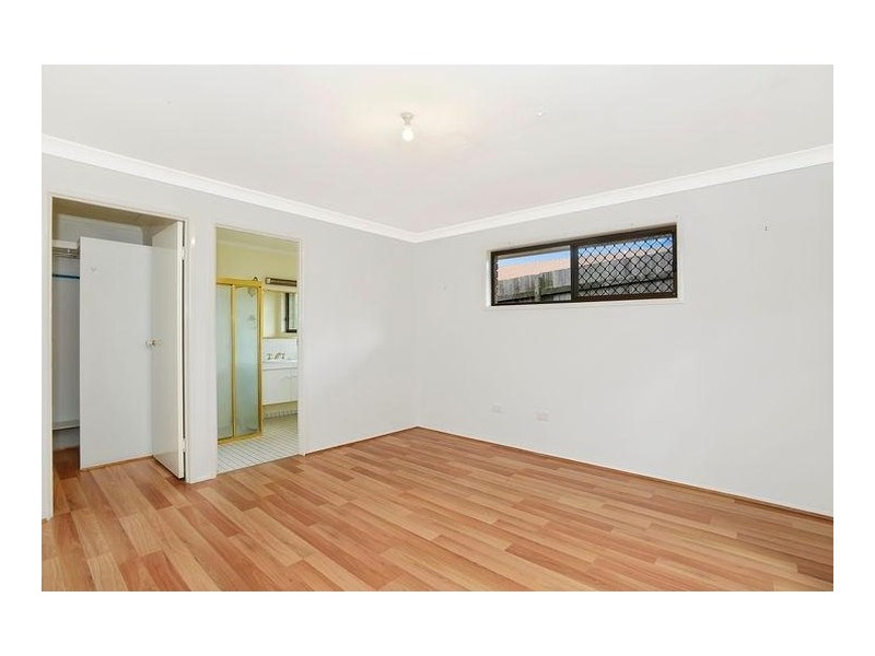29 Amanda Drive, Centenary Heights QLD 4350