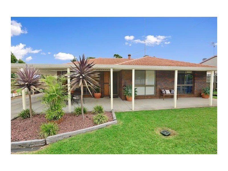12 Gladstone Street, Wyreema QLD 4352