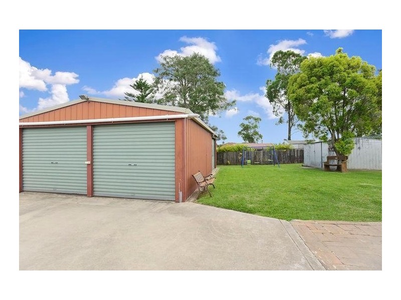 12 Gladstone Street, Wyreema QLD 4352